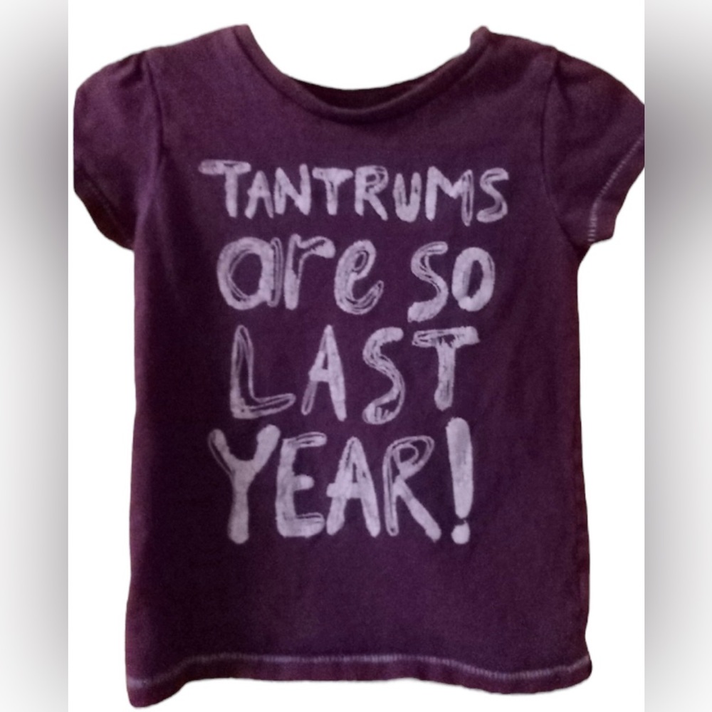2T girl's graphic tee
